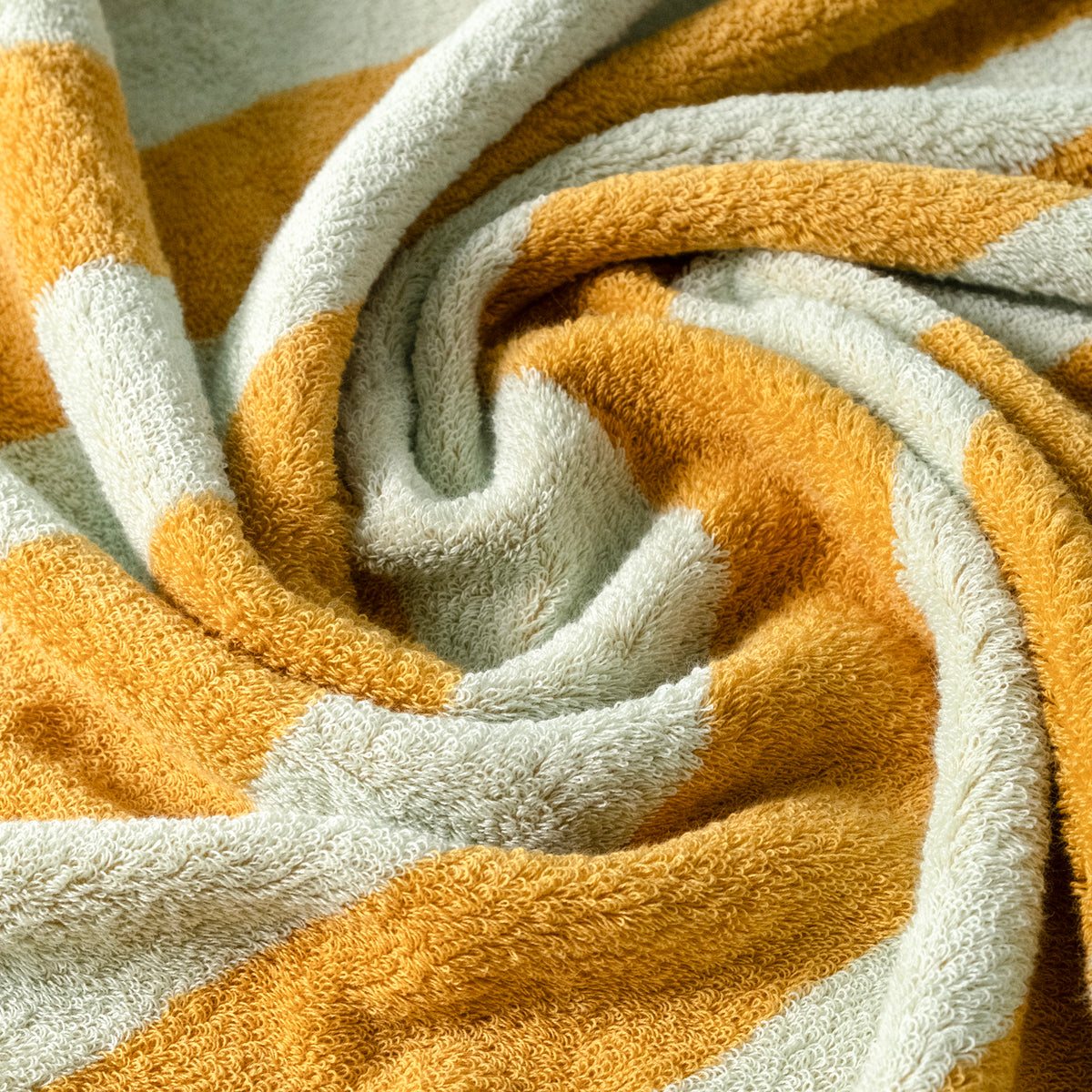 Hanu Bath Towel
