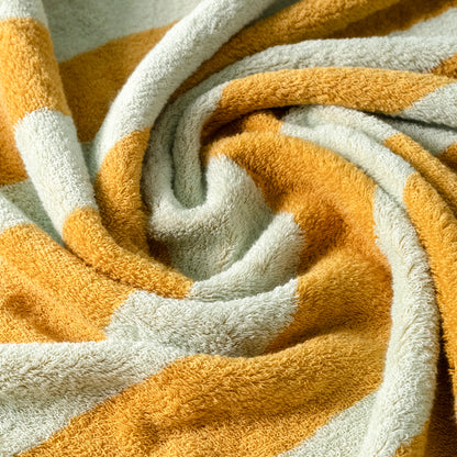 Hanu Bath Towel